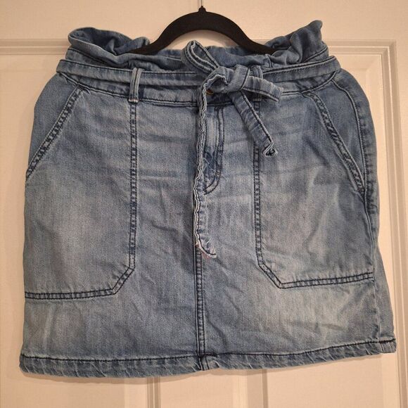 Free people blue jeans skirt size 6 - Picture 1 of 6